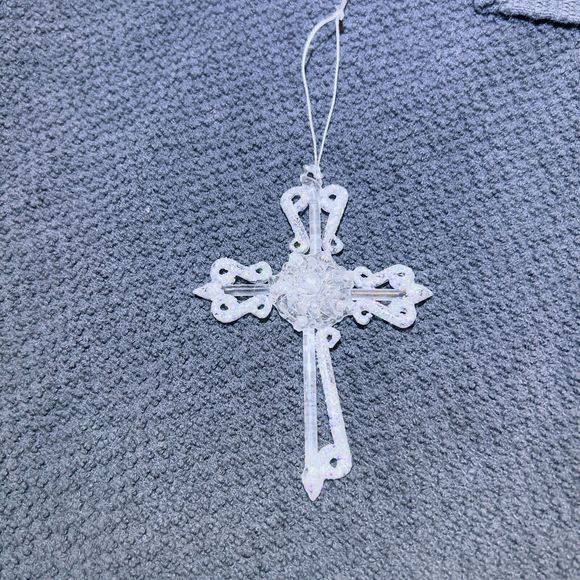 Clear Glass 4” Cross Christmas Ornament sparkle Tree - Picture 3 of 5